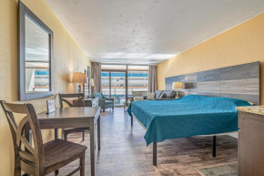 Landmark Resort 714 - Massive Indoor & Outdoor Pools and Lazy Rivers! Sleeps 4!